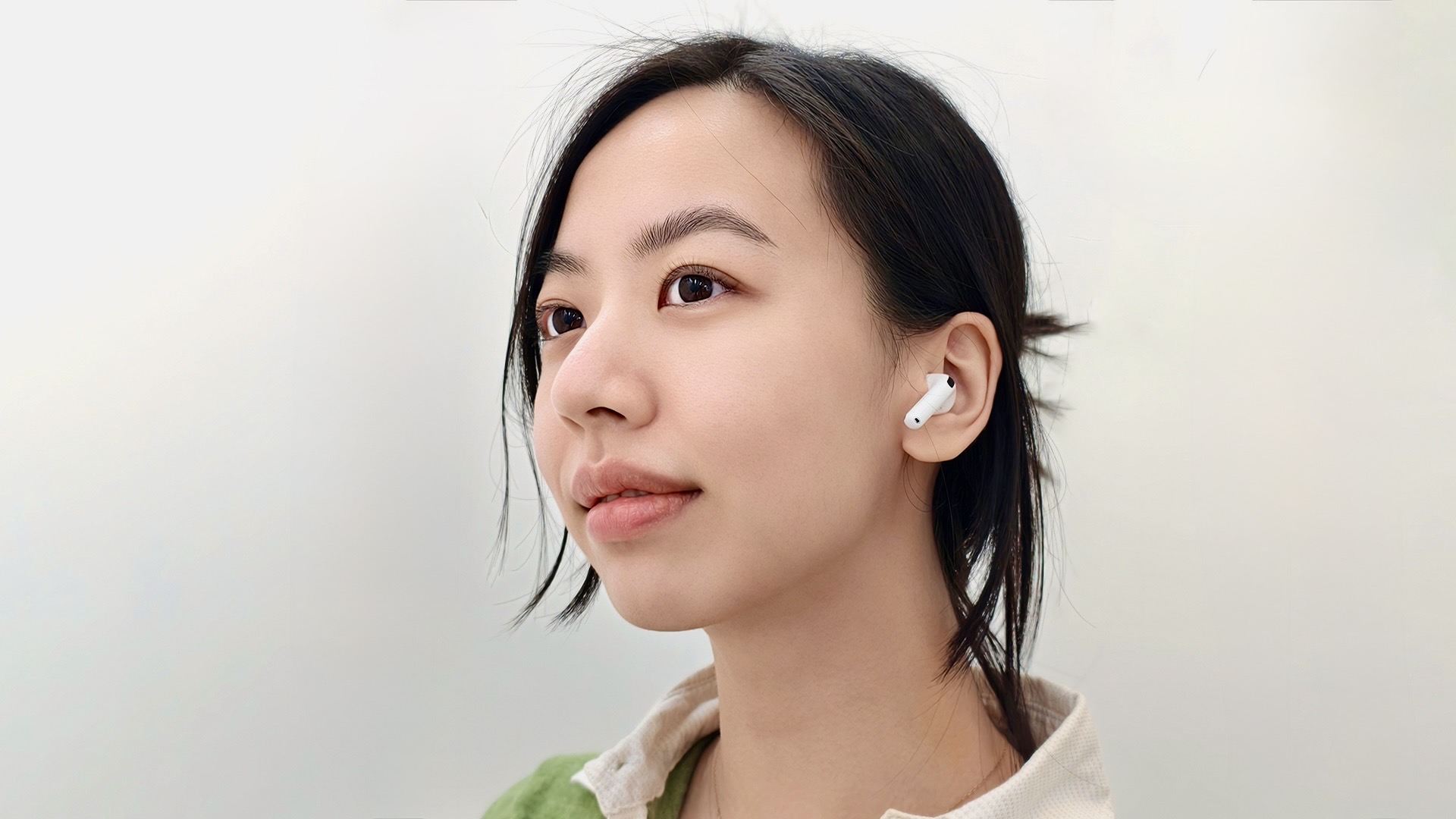 Apple AirPods 4 主動式降噪款開箱！給你 AirPods Pro 2 八成功力，但少了耳塞更舒適